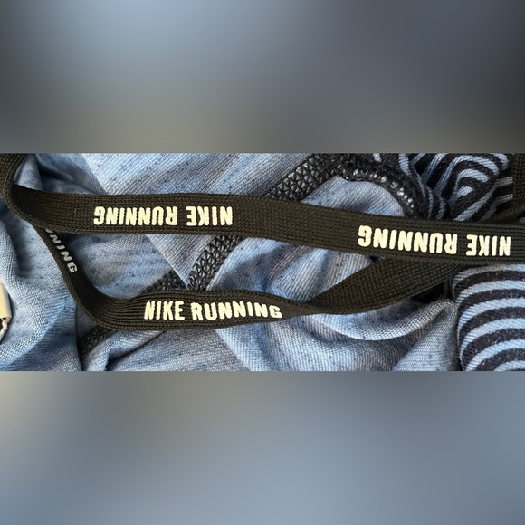 Nike running crop activewear leggings women Sz Medium drifit - Picture 8 of 9